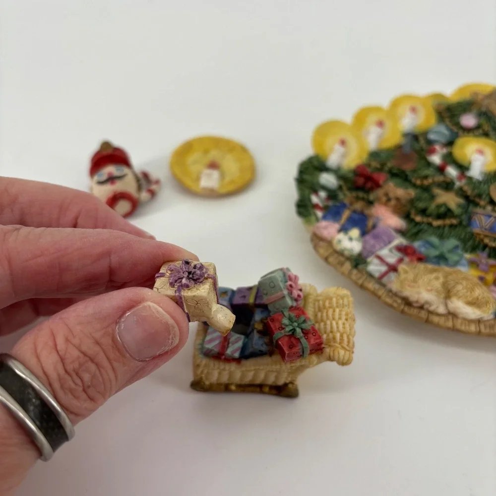 Vintage Popular‎ Imports Christmas Tree Figurine Multicolor Resin 1997 Nostalgic